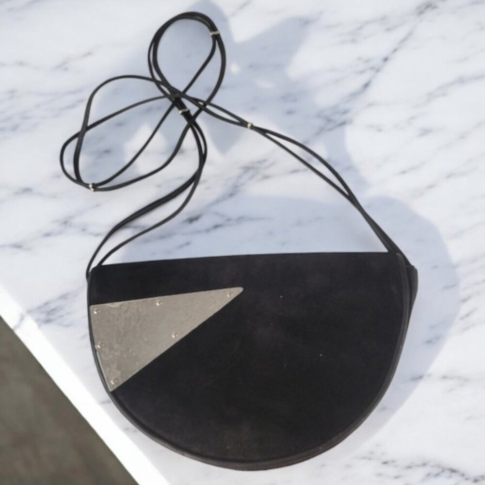 NWOT Vintage Ravid Leather & Chrome Flap Crossbody Purse Semi-Circle